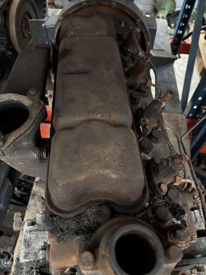 Perkins LF31227 Silnik Blok Tryb Koło Pasowe Pokrywa Kolektor Koło Zamachowe CZĘŚCI - Замаец за Земјоделска машина: слика 2 Perkins LF31227 Silnik Blok Tryb Koło Pasowe Pokrywa Kolektor Koło Zamachowe CZĘŚCI - Замаец за Земјоделска машина: слика 2