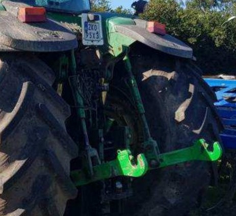 John Deere 7830 Uchwyt RE215263 - Резервни делови за Земјоделска машина: слика 1 John Deere 7830 Uchwyt RE215263 - Резервни делови за Земјоделска машина: слика 1