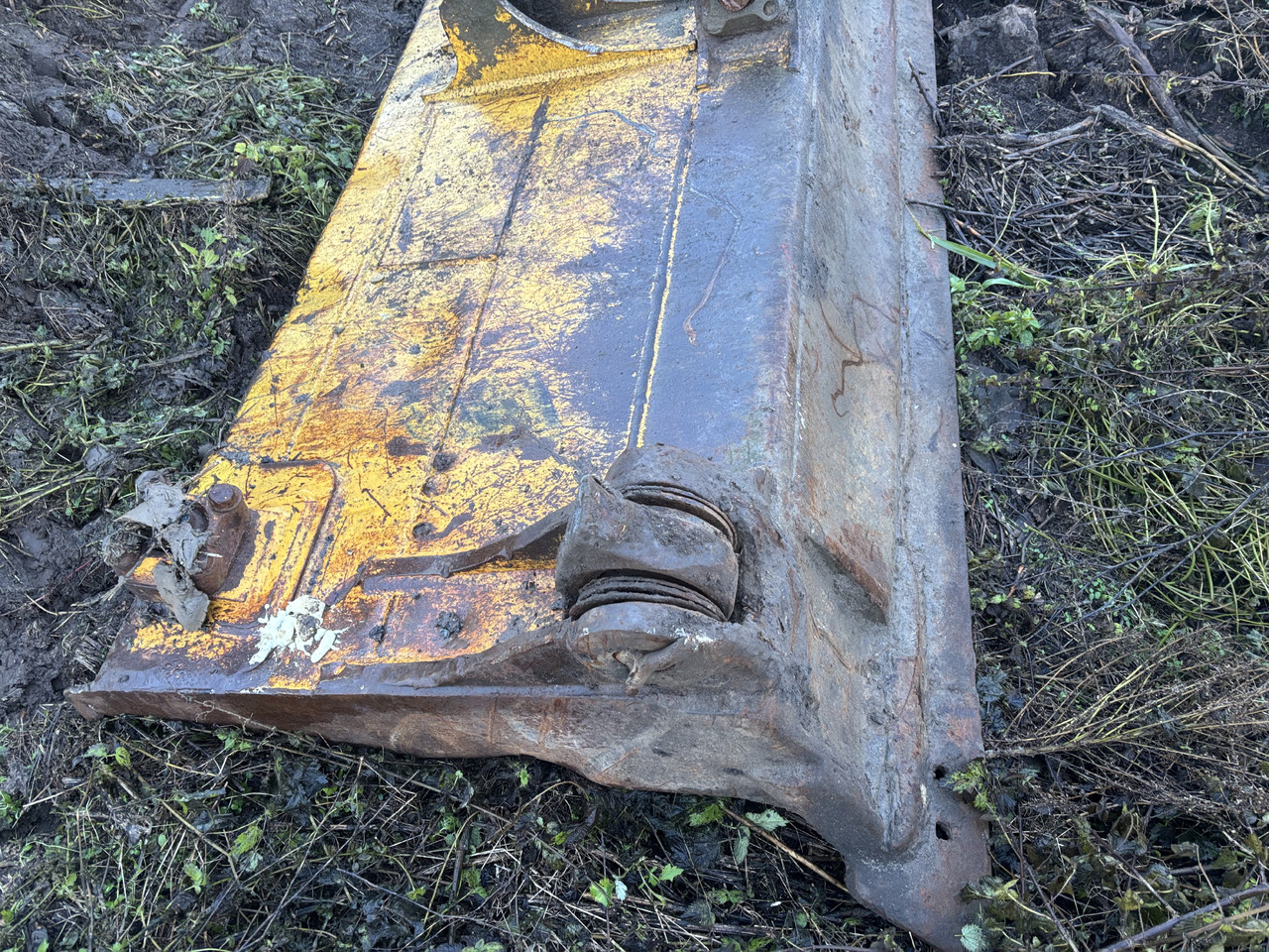 Komatsu D65PX 12 Spych Spychacz Nabierak Łyżka do spycharki Lemiesz CZĘŚCI - Резервни делови за Сечило: слика 3 Komatsu D65PX 12 Spych Spychacz Nabierak Łyżka do spycharki Lemiesz CZĘŚCI - Резервни делови за Сечило: слика 3