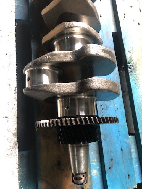 Sisu 84CTA , Sisu 84WTA wał korbowy , blok , korbowód , wałek rozrządu , głowica - Мотор и делови за Земјоделска машина: слика 2 Sisu 84CTA , Sisu 84WTA wał korbowy , blok , korbowód , wałek rozrządu , głowica - Мотор и делови за Земјоделска машина: слика 2