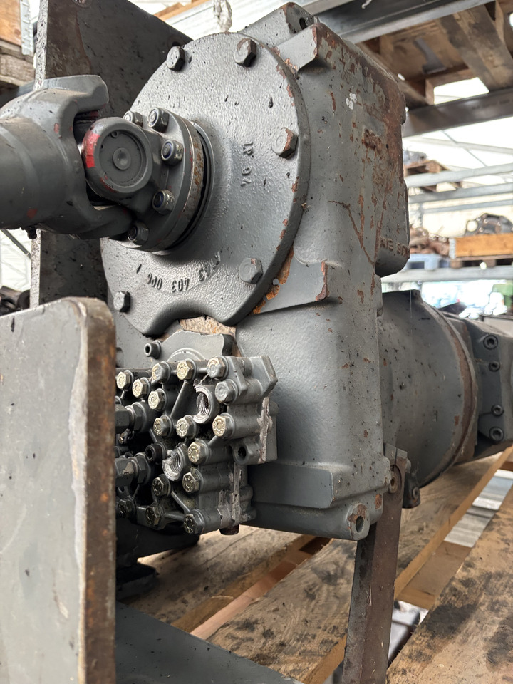 Skrzynia ZF 2HL-100 2HL100 Liebherr - Менувач за Градежна машина: слика 4 Skrzynia ZF 2HL-100 2HL100 Liebherr - Менувач за Градежна машина: слика 4