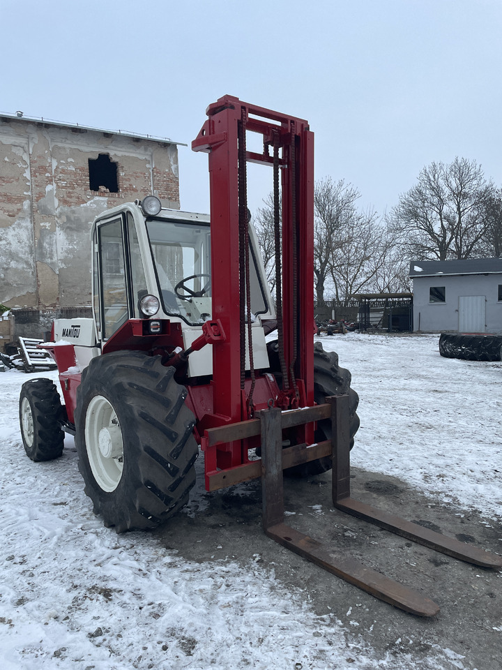 Wózek widłowy Manitou 4x4 54.000zł brutto - Вилушкар за груб терен: слика 2 Wózek widłowy Manitou 4x4 54.000zł brutto - Вилушкар за груб терен: слика 2