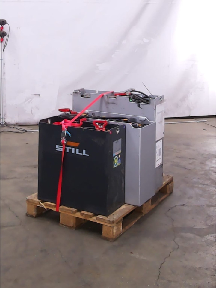 Battery Package - 4 Pcs. - Батерија за Опрема за ракување со материјали: слика 3 Battery Package - 4 Pcs. - Батерија за Опрема за ракување со материјали: слика 3