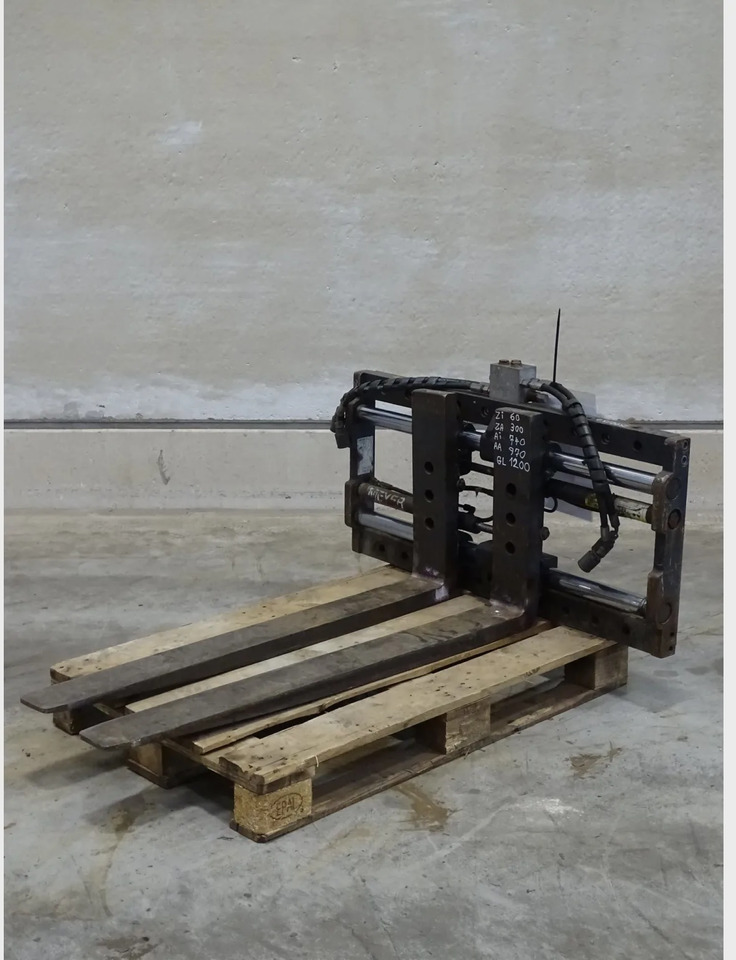 Meyer Fork positioner - Додаток за Опрема за ракување со материјали: слика 1 Meyer Fork positioner - Додаток за Опрема за ракување со материјали: слика 1