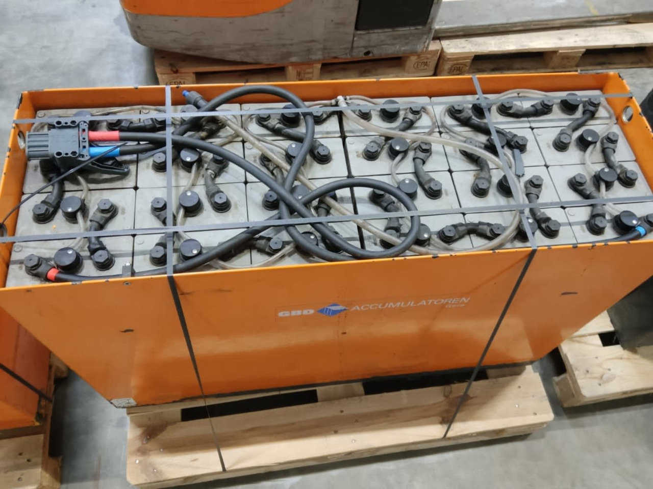 GBD 48V 775Ah - Батерија за Опрема за ракување со материјали: слика 4 GBD 48V 775Ah - Батерија за Опрема за ракување со материјали: слика 4