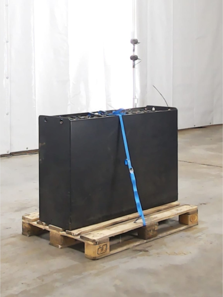 GNB Battery 48V 640Ah - Батерија за Опрема за ракување со материјали: слика 1 GNB Battery 48V 640Ah - Батерија за Опрема за ракување со материјали: слика 1