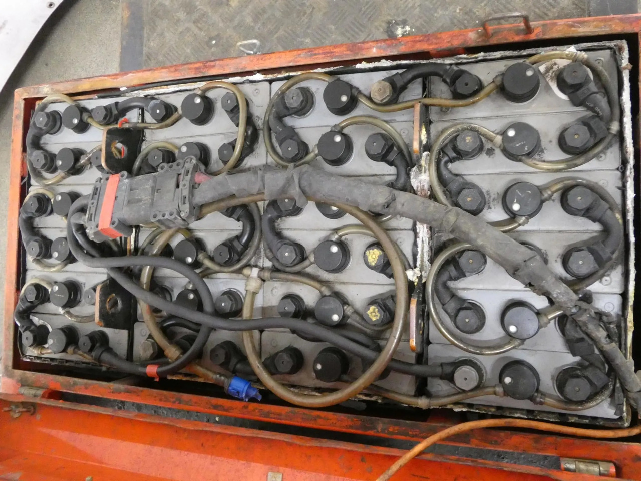 Linde T800 - Тракторче за влечење: слика 4 Linde T800 - Тракторче за влечење: слика 4