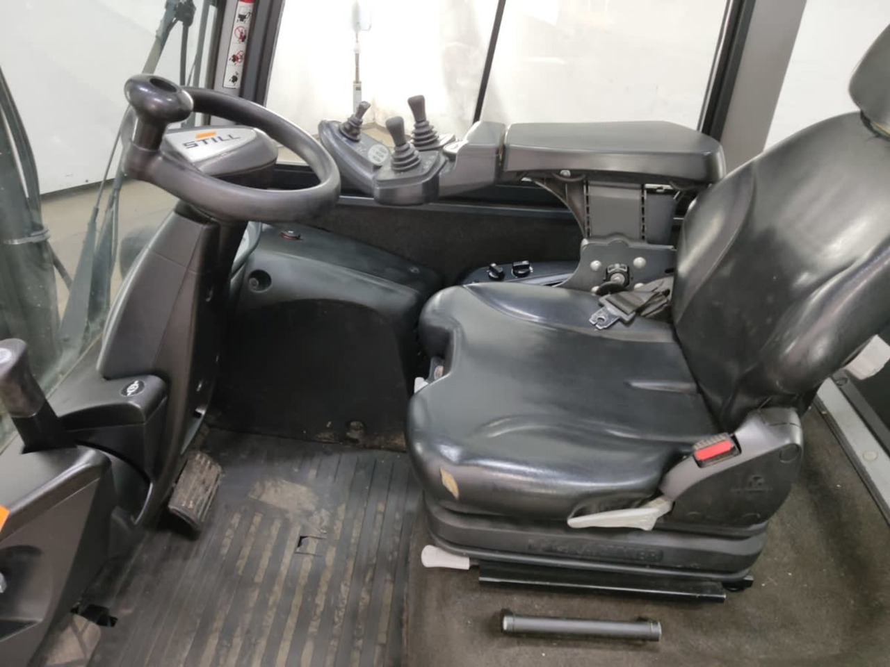 STILL RX70-40 - Дизел вилушкар: слика 4 STILL RX70-40 - Дизел вилушкар: слика 4