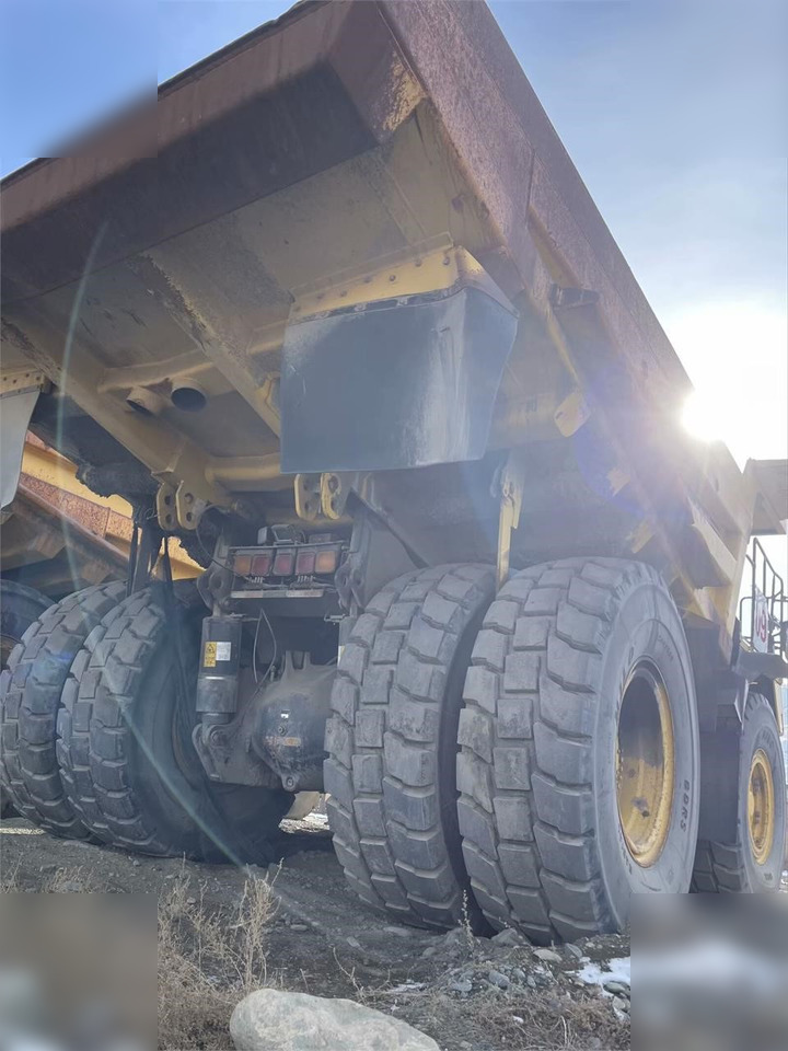 2011 KOMATSU HD465-7 - Голем истоварувач/ Камион за камења: слика 5 2011 KOMATSU HD465-7 - Голем истоварувач/ Камион за камења: слика 5