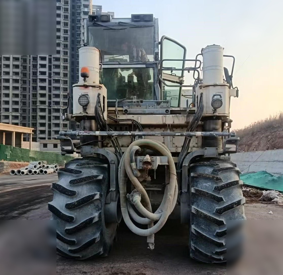 2016 WIRTGEN WR2500S - Стабилизатор на почва: слика 4 2016 WIRTGEN WR2500S - Стабилизатор на почва: слика 4