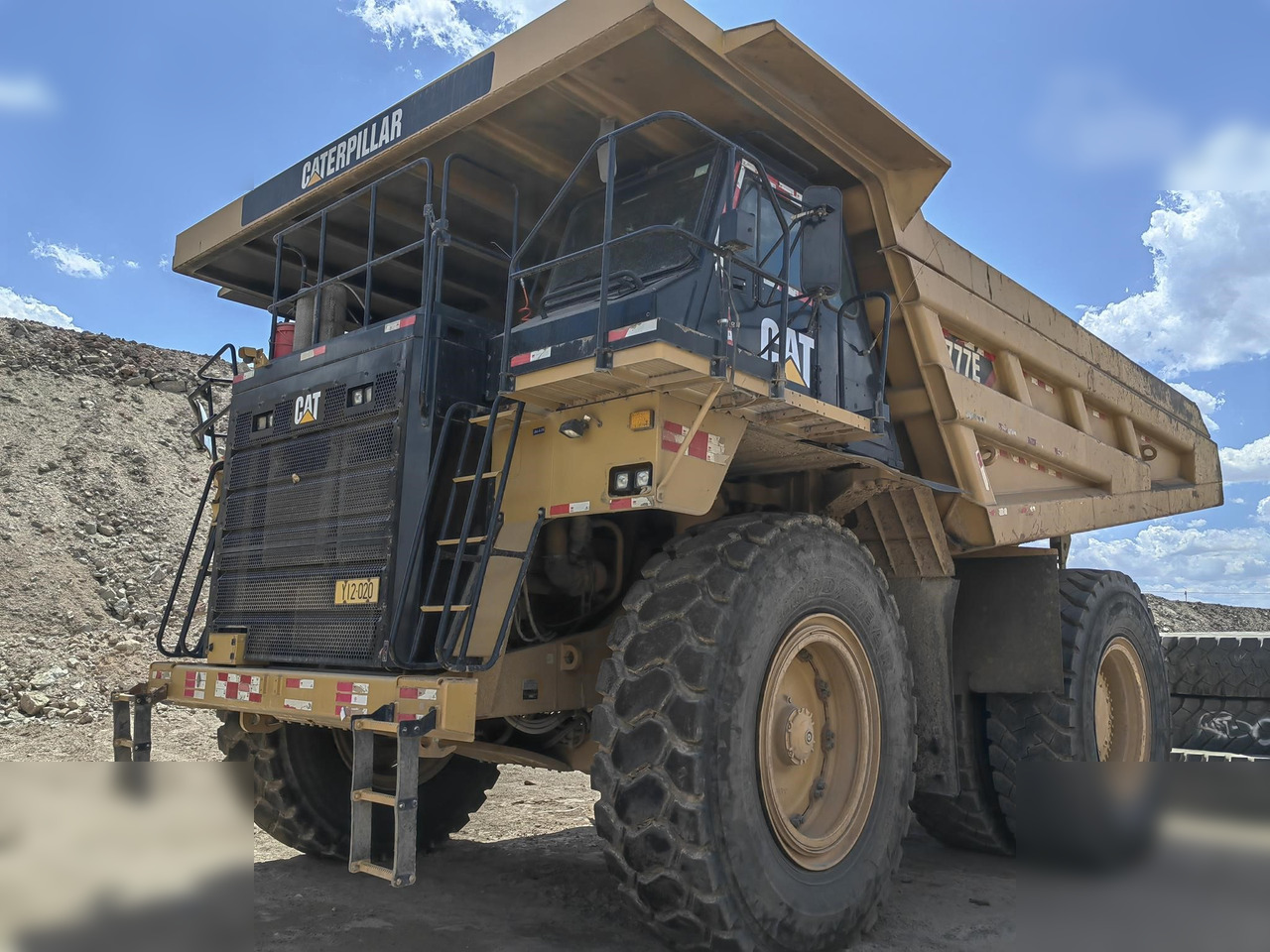 2018 CATERPILLAR 777E - Голем истоварувач/ Камион за камења: слика 1 2018 CATERPILLAR 777E - Голем истоварувач/ Камион за камења: слика 1