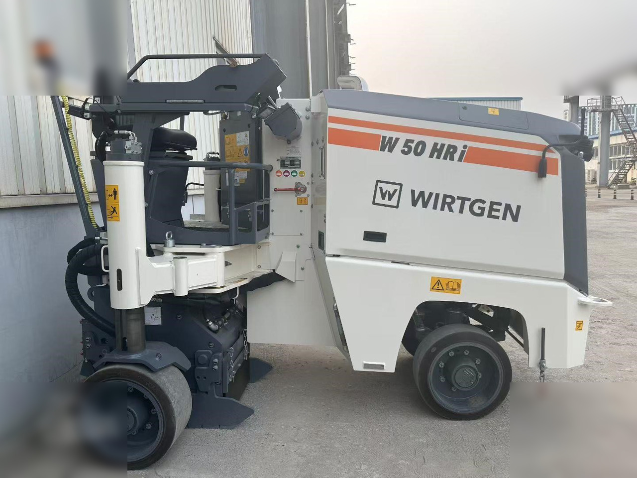 2023 WIRTGEN W50HRI - Асфалтна мелница: слика 1 2023 WIRTGEN W50HRI - Асфалтна мелница: слика 1