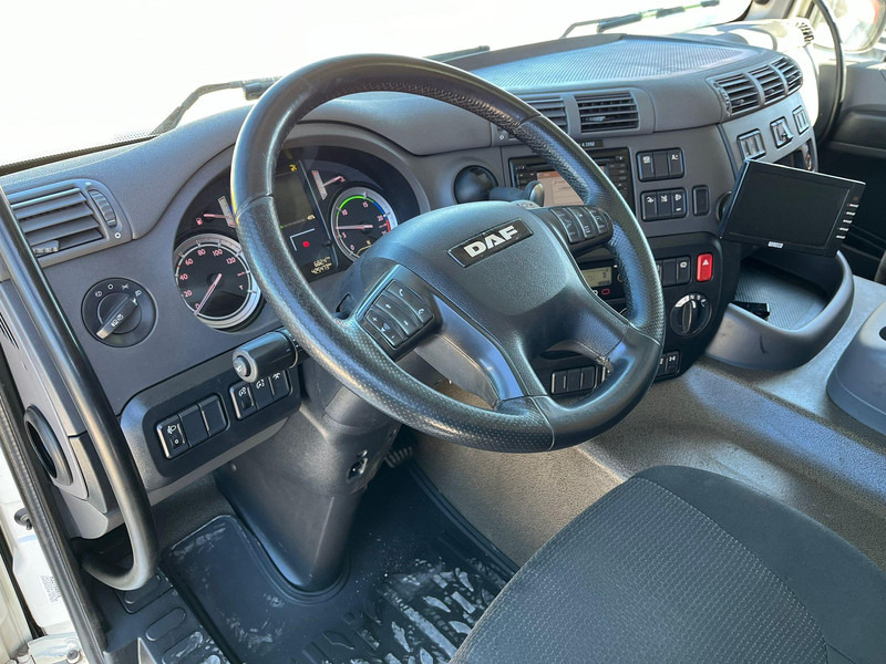 Камион ладилник DAF CF 370 6x2 HULTSTEINS / BOX L=8744 mm: слика 14