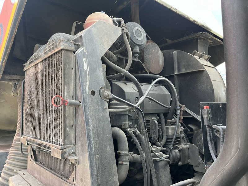 Возило за метење DAF LF 55.180 4x2 Schmidt SK 600 Dual LP: слика 14