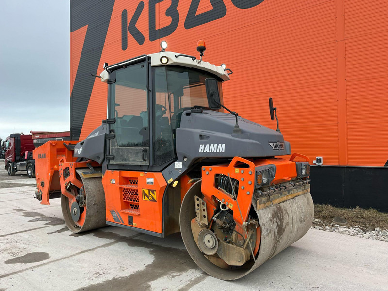 Hamm DV+ 90i VO-S Sand spreader BSWA 1700 - Ваљак: слика 4 Hamm DV+ 90i VO-S Sand spreader BSWA 1700 - Ваљак: слика 4