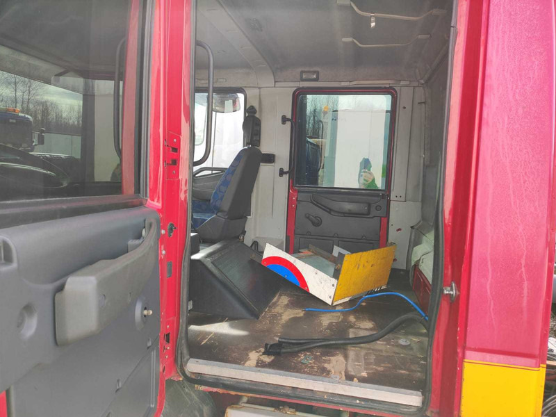 Iveco Eurocargo 120E22 E4 FOR PARTS / F4AE3681 ENGINE / 2870B.9 GEARBOX - Рамка/ Шасија за Камион: слика 5 Iveco Eurocargo 120E22 E4 FOR PARTS / F4AE3681 ENGINE / 2870B.9 GEARBOX - Рамка/ Шасија за Камион: слика 5