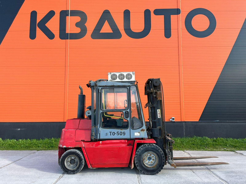 Kalmar DCD 50-6H Rated capacity: 5000 kg / Lifting height: 4000 mm - Дизел вилушкар: слика 5 Kalmar DCD 50-6H Rated capacity: 5000 kg / Lifting height: 4000 mm - Дизел вилушкар: слика 5