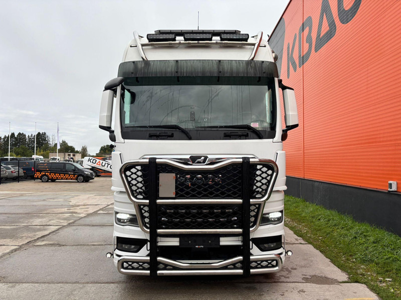 MAN TGX 28.580 6x2 TWIN BED GX CAB / INTARDER / DOUBLE BOGIE - Камион влекач: слика 3 MAN TGX 28.580 6x2 TWIN BED GX CAB / INTARDER / DOUBLE BOGIE - Камион влекач: слика 3