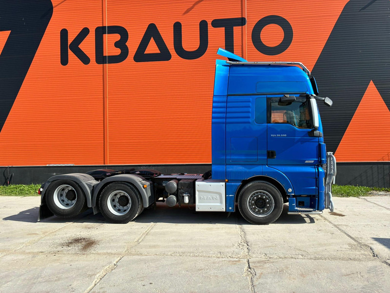 MAN TGX 28.580 6x2 XXL CAB / INTARDER / DOUBLE BOGIE - Камион влекач: слика 5 MAN TGX 28.580 6x2 XXL CAB / INTARDER / DOUBLE BOGIE - Камион влекач: слика 5
