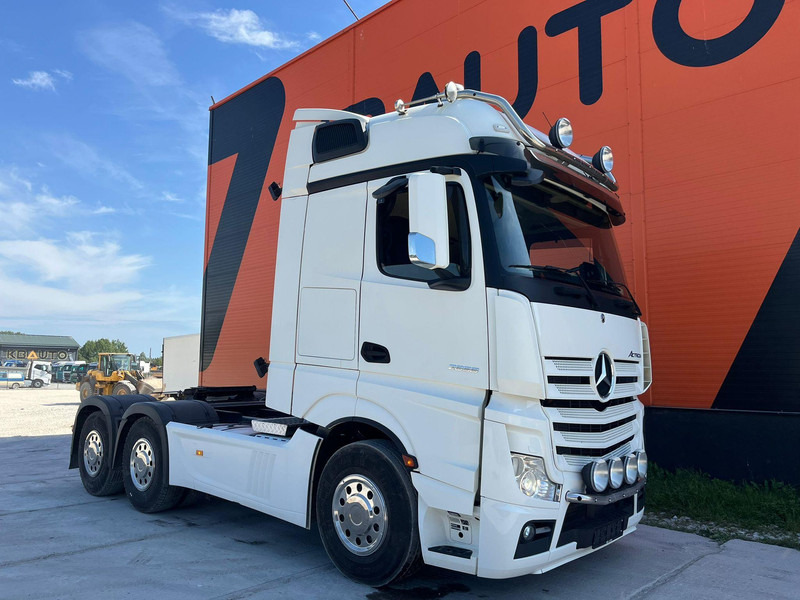 Mercedes-Benz Actros 2858 6x4 BIG SPACE / RETARDER / PTO / ADR - Камион влекач: слика 4 Mercedes-Benz Actros 2858 6x4 BIG SPACE / RETARDER / PTO / ADR - Камион влекач: слика 4