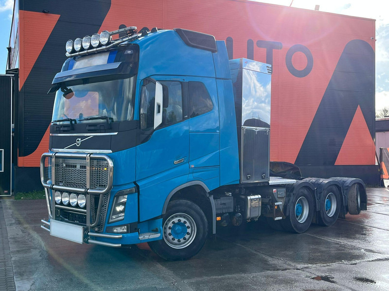 Volvo FH 16 750 8x4 GCW 130 ton / GLOBE XL / HYDRAULICS / BIG AXLES - Камион влекач: слика 1 Volvo FH 16 750 8x4 GCW 130 ton / GLOBE XL / HYDRAULICS / BIG AXLES - Камион влекач: слика 1