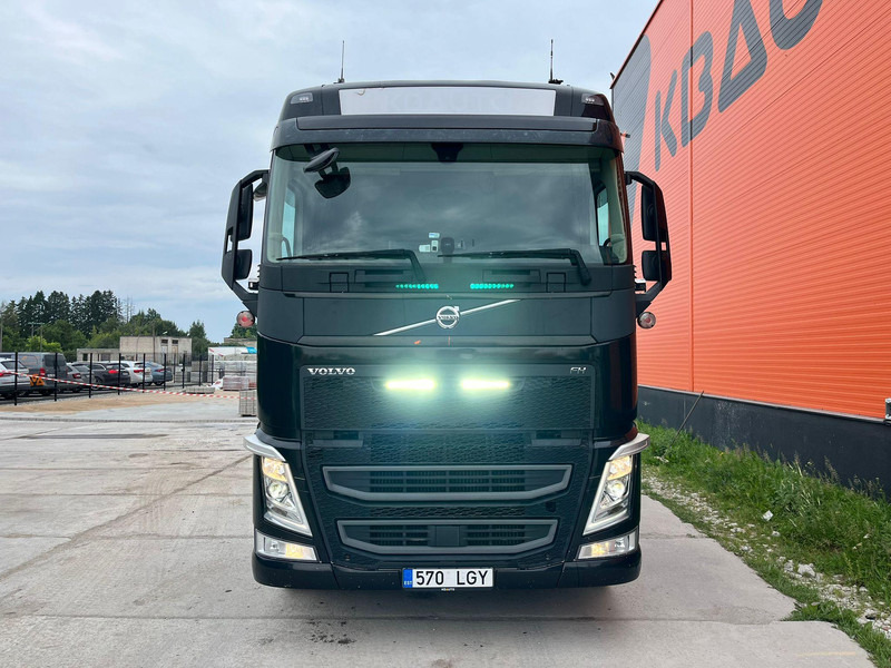 Volvo FH 500 6x4 TANDEM AXLE LIFT - Камион влекач: слика 3 Volvo FH 500 6x4 TANDEM AXLE LIFT - Камион влекач: слика 3