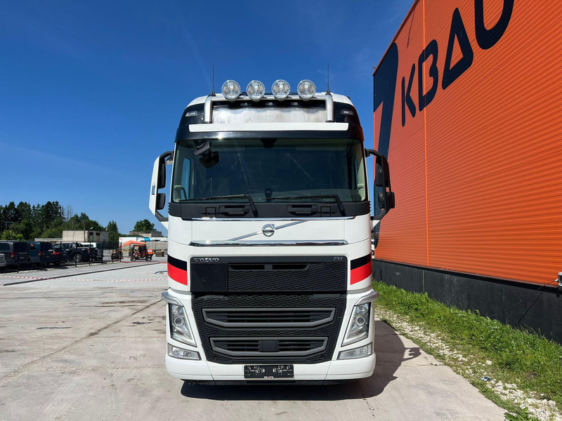 Volvo FH 540 6x2 GLOBE XL / ADR / RETARDER / DOUBLE BOGIE - Камион влекач: слика 2 Volvo FH 540 6x2 GLOBE XL / ADR / RETARDER / DOUBLE BOGIE - Камион влекач: слика 2