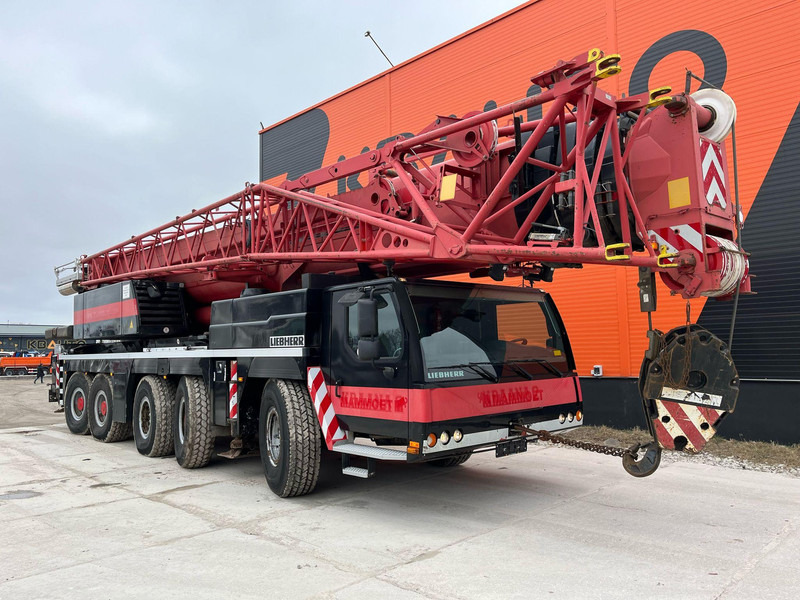 Liebherr LTM 1220-5.2 10x6 MAX. LIFTING CAPACITY 220 ton / MAX. LIFTING HEIGHT 101 m - Мобилен кран: слика 4 Liebherr LTM 1220-5.2 10x6 MAX. LIFTING CAPACITY 220 ton / MAX. LIFTING HEIGHT 101 m - Мобилен кран: слика 4