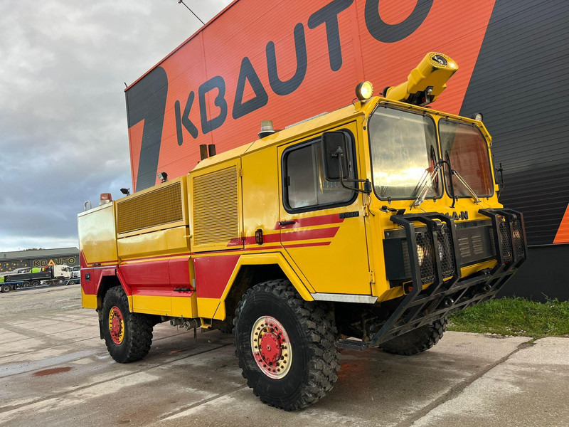 MAN DAF 14.440 4x4 Rosenbauer R280HN2 / 2800 l/min - 15 bar / 300 l/min - 40 bar / tanks 178 + 1546 l - Противпожарен камион: слика 4 MAN DAF 14.440 4x4 Rosenbauer R280HN2 / 2800 l/min - 15 bar / 300 l/min - 40 bar / tanks 178 + 1546 l - Противпожарен камион: слика 4