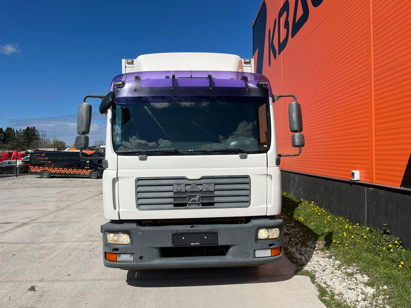 MAN TGL 12.240 4x2 BOX L=6812 mm - Камион сандучар: слика 2 MAN TGL 12.240 4x2 BOX L=6812 mm - Камион сандучар: слика 2