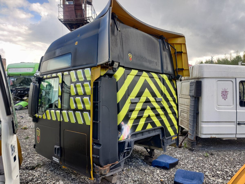 MAN TGX 28.480 6X2 CAB - Кабина и ентериер за Камион: слика 4 MAN TGX 28.480 6X2 CAB - Кабина и ентериер за Камион: слика 4