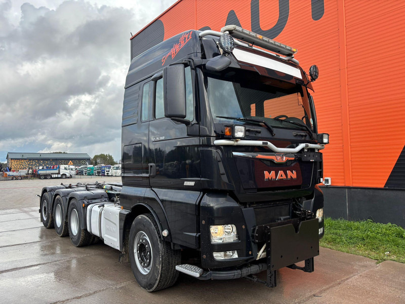MAN TGX 35.560 8x4*4 LOW MILEAGE ! / INTARDER / JOAB 24 ton / L=5600 mm / SNOW PLOW EQUIPMENT - Камион со кука за подигање: слика 3 MAN TGX 35.560 8x4*4 LOW MILEAGE ! / INTARDER / JOAB 24 ton / L=5600 mm / SNOW PLOW EQUIPMENT - Камион со кука за подигање: слика 3