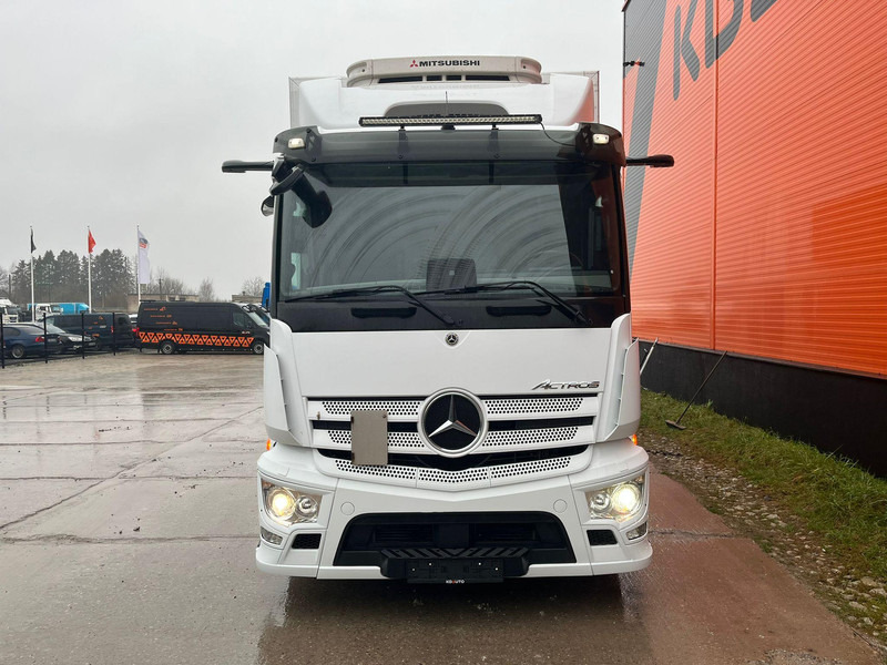Mercedes-Benz Actros 1832 4x2 Mitsubishi TDJS50DA / BOX L=7703 mm - Камион ладилник: слика 2 Mercedes-Benz Actros 1832 4x2 Mitsubishi TDJS50DA / BOX L=7703 mm - Камион ладилник: слика 2