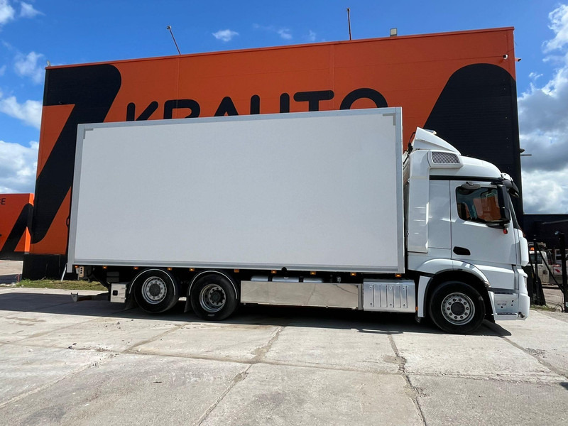 Mercedes-Benz Actros 6x2*4 BOX L=7401mm - Камион сандучар: слика 5 Mercedes-Benz Actros 6x2*4 BOX L=7401mm - Камион сандучар: слика 5