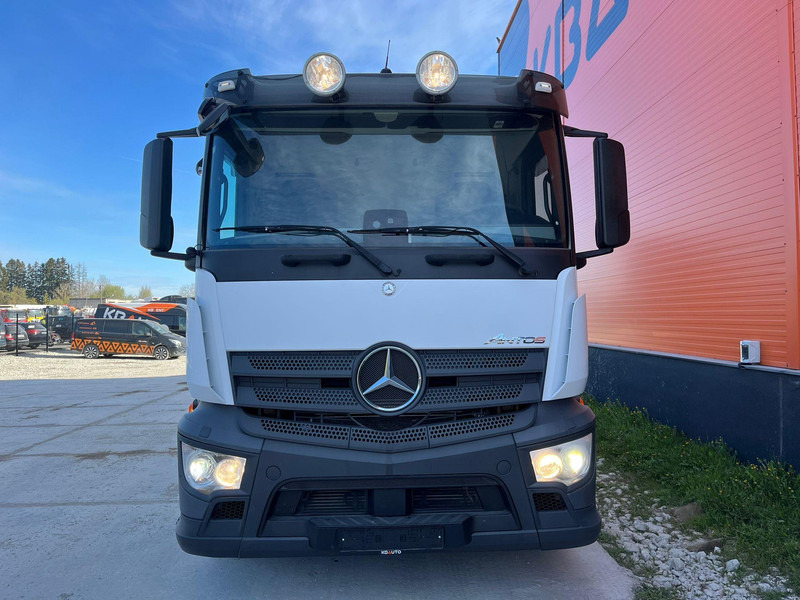 Mercedes-Benz Antos 2535 6x2*4 FOR SALE AS CHASSIS L=7788 mm - Камион со кабинска шасија: слика 3 Mercedes-Benz Antos 2535 6x2*4 FOR SALE AS CHASSIS L=7788 mm - Камион со кабинска шасија: слика 3