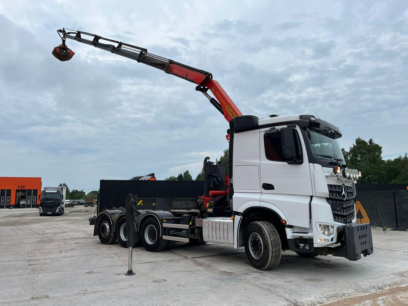 Mercedes-Benz Arocs 3242 8x4 PK22002 / RETARDER / SNOW PLOW EQUIPMENT / GRAPPLE - Камион со кука за подигање, Камион со кран: слика 5 Mercedes-Benz Arocs 3242 8x4 PK22002 / RETARDER / SNOW PLOW EQUIPMENT / GRAPPLE - Камион со кука за подигање, Камион со кран: слика 5