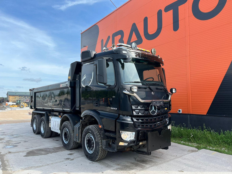 Mercedes-Benz Arocs 3253 8x4 RETARDER / SNOW PLOW EQUIPMENT - Кипер: слика 4 Mercedes-Benz Arocs 3253 8x4 RETARDER / SNOW PLOW EQUIPMENT - Кипер: слика 4