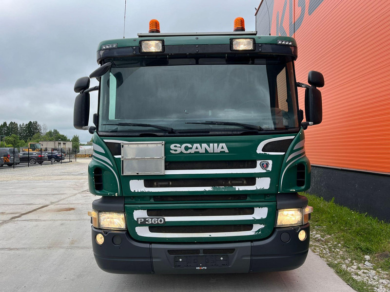 Scania P 360 6x2*4 Larsen A/S TANK 10000 l / VACUUM Vacustar W1300R / PRESSURE Uraca F716 - Вакуумски камион: слика 2 Scania P 360 6x2*4 Larsen A/S TANK 10000 l / VACUUM Vacustar W1300R / PRESSURE Uraca F716 - Вакуумски камион: слика 2