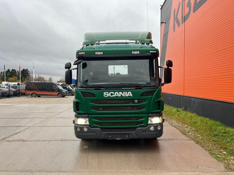 Scania P 450 8x4*4 FOR SALE AS CHASSIS / HYDRAULICS - Камион со кабинска шасија: слика 3 Scania P 450 8x4*4 FOR SALE AS CHASSIS / HYDRAULICS - Камион со кабинска шасија: слика 3