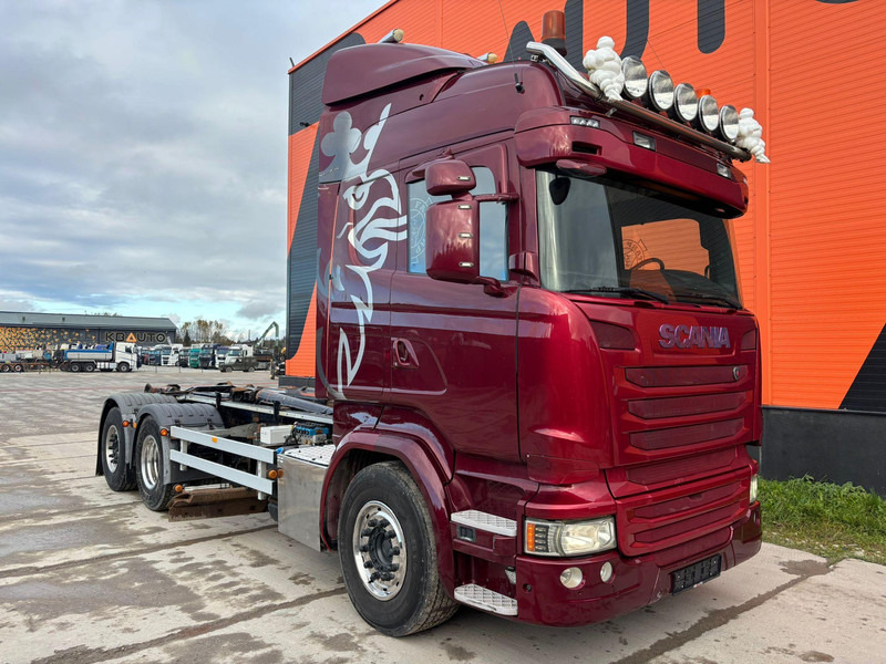 Scania R 490 6x2*4 UNDERBODY SCRAPER / RETARDER / PALIFT L=5400 mm - Камион со кука за подигање: слика 4 Scania R 490 6x2*4 UNDERBODY SCRAPER / RETARDER / PALIFT L=5400 mm - Камион со кука за подигање: слика 4