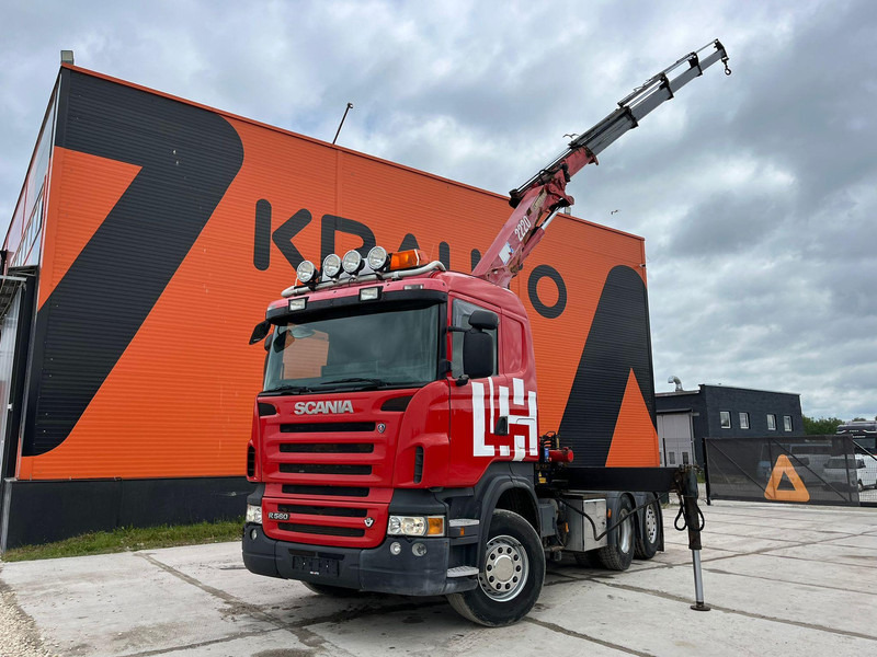 Scania R 560 6x2 HMF2220 K4 / RETARDER - Камион со платформа, Камион со кран: слика 1 Scania R 560 6x2 HMF2220 K4 / RETARDER - Камион со платформа, Камион со кран: слика 1