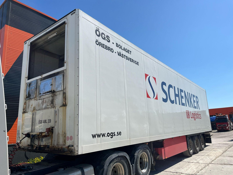 Schmitz Cargobull SKO 24 BOX L=13523 mm - Полуприколка сандучар: слика 2 Schmitz Cargobull SKO 24 BOX L=13523 mm - Полуприколка сандучар: слика 2