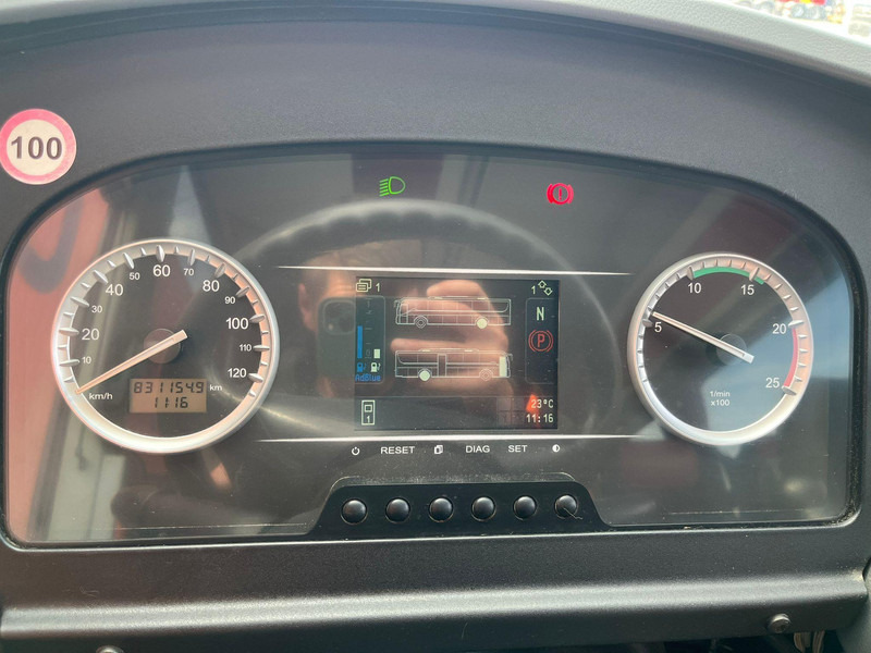 Патнички вагон автобус Setra S 416 GT 4x2 AC / AUXILIARY HEATING / WC / WHEELCHAIR LIFT: слика 11 Патнички вагон автобус Setra S 416 GT 4x2 AC / AUXILIARY HEATING / WC / WHEELCHAIR LIFT: слика 11