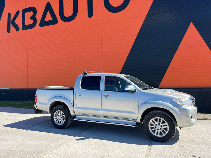 Toyota Hilux 4x4 - Пикап: слика 5 Toyota Hilux 4x4 - Пикап: слика 5