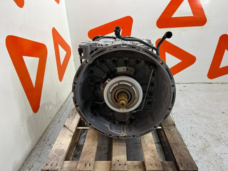 Volvo AT2612D GEARBOX / 3190666 / 22106301 / 21536238 - Менувач за Камион: слика 4 Volvo AT2612D GEARBOX / 3190666 / 22106301 / 21536238 - Менувач за Камион: слика 4