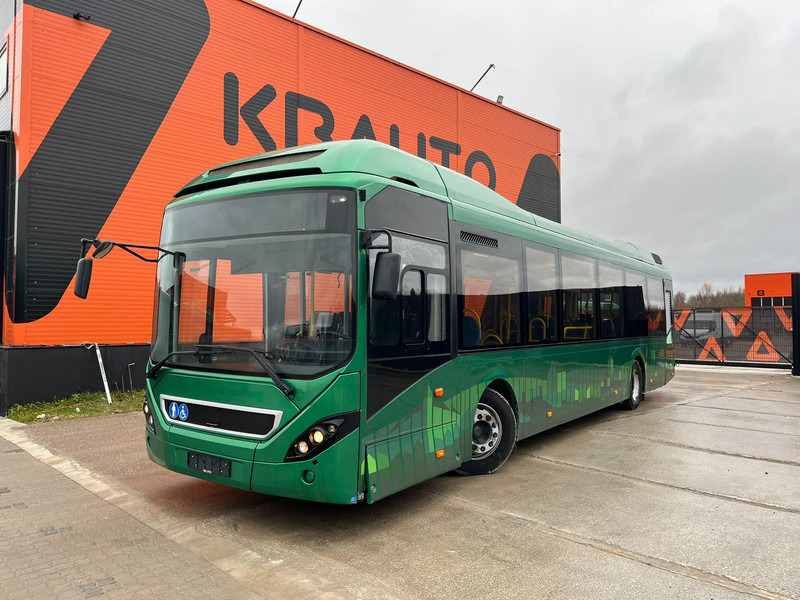 Volvo B5LH 7900 HYBRID 4x2 HYBRID / AC / AUXILIARY HEATING / WHEELCHAIR RAMP - Градски автобус: слика 3 Volvo B5LH 7900 HYBRID 4x2 HYBRID / AC / AUXILIARY HEATING / WHEELCHAIR RAMP - Градски автобус: слика 3