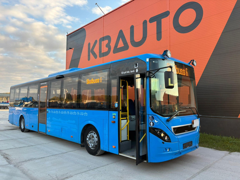 Volvo B7RLE 8900 48 SEATS + 28 STANDING / AC / AUXILIARY HEATER - Градски автобус: слика 1 Volvo B7RLE 8900 48 SEATS + 28 STANDING / AC / AUXILIARY HEATER - Градски автобус: слика 1