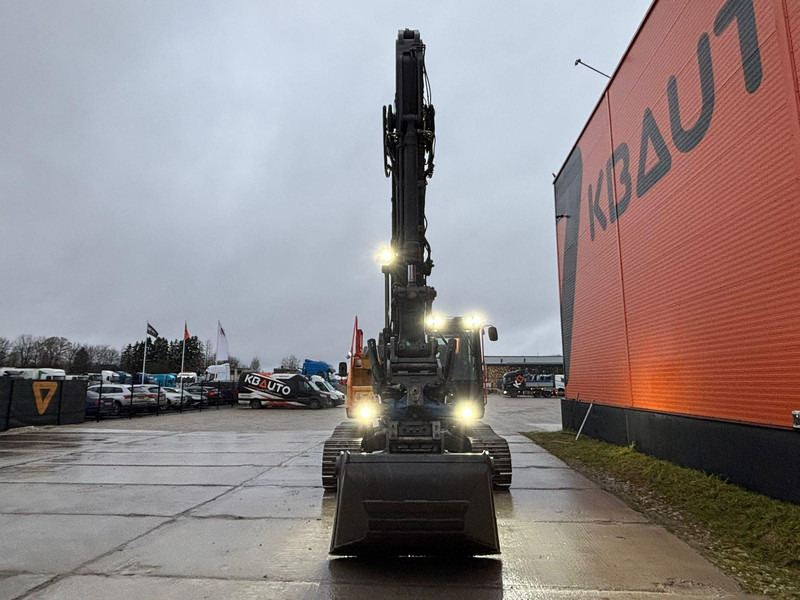 Volvo EC 220 EL ROTOTILT / CENTRAL LUBRICATION / AC / WEBASTO - Багер гасеничар: слика 3 Volvo EC 220 EL ROTOTILT / CENTRAL LUBRICATION / AC / WEBASTO - Багер гасеничар: слика 3