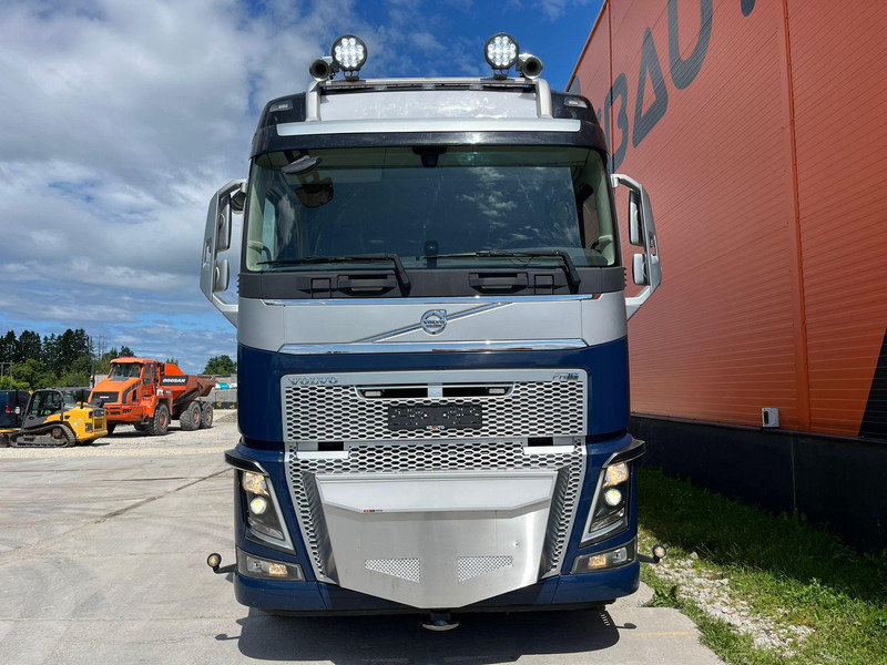 Volvo FH 16 650 8x2*6 HMF 6020K-RC + JIB / PLATFORM L=6344 mm - Камион со платформа, Камион со кран: слика 3 Volvo FH 16 650 8x2*6 HMF 6020K-RC + JIB / PLATFORM L=6344 mm - Камион со платформа, Камион со кран: слика 3
