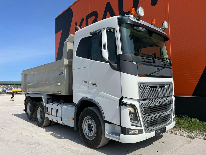 Volvo FH 16 750 6x4 RETARDER / TANDEM AXLE LIFT / BIG AXLES / BOX L=4701 mm - Кипер: слика 4 Volvo FH 16 750 6x4 RETARDER / TANDEM AXLE LIFT / BIG AXLES / BOX L=4701 mm - Кипер: слика 4